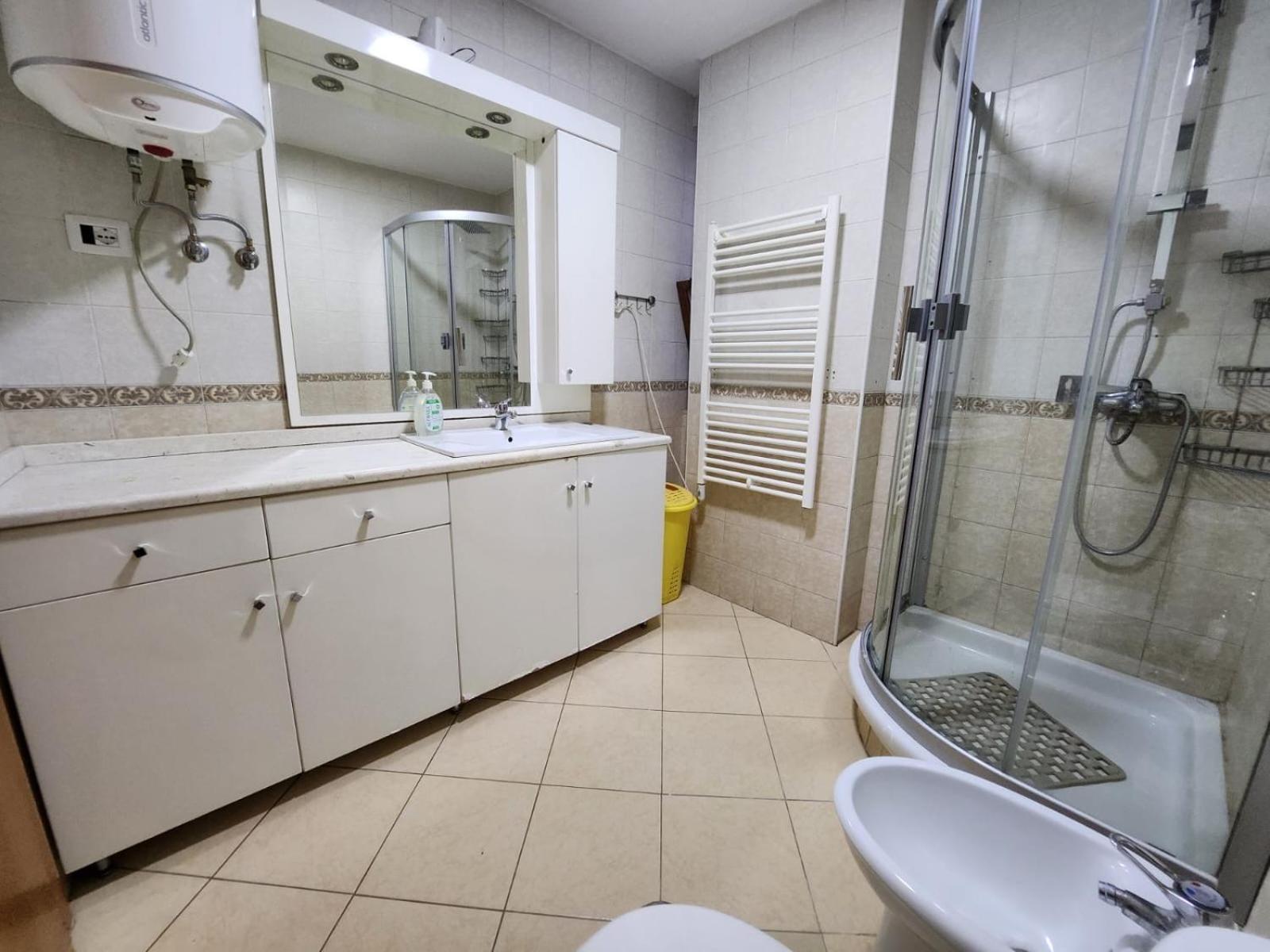 Sky Dwelling Tirana Apartment ภายนอก รูปภาพ